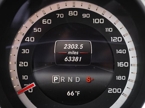 Used 2014 Mercedes-Benz CLS 63 AMG 4MATIC image 22