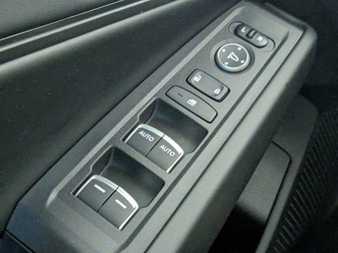 Used 2023 Honda Accord EX image 13