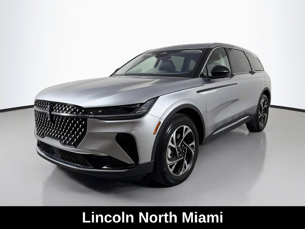 Used 2026 Lincoln Nautilus Premier w/ Equipment Group 102A AWD/4WD image 1