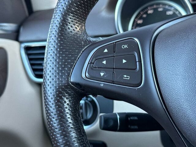 Used 2018 Mercedes-Benz GLE 350 4MATIC image 28