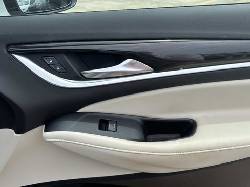 Used 2022 Buick Enclave Premium w/ Surround and Sites Package image 14