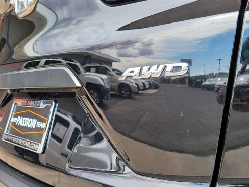 Used 2020 Honda CR-V LX image 33