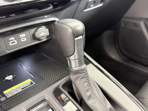 Used 2023 Honda CR-V EX-L image 32
