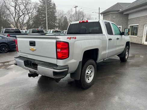 Used 2019 Chevrolet Silverado 2500 W/T AWD/4WD image 5