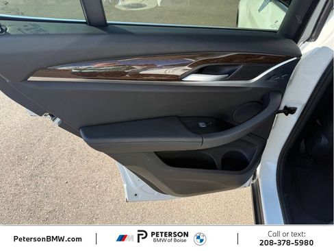 Used 2023 BMW X3 xDrive30i w/ Premium Package w/ZPA AWD/4WD image 17