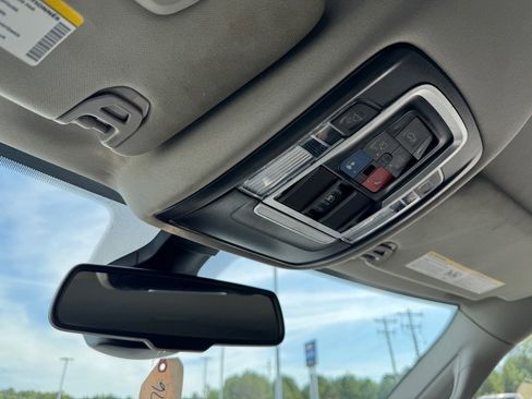 Used 2024 RAM 3500 Laramie image 27