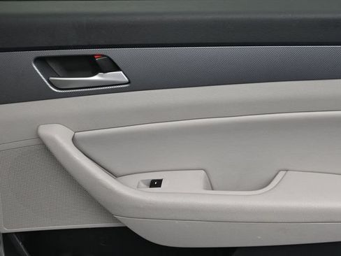 Used 2018 Hyundai Sonata SEL FWD image 31