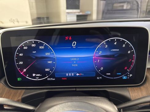 Certified 2025 Mercedes-Benz C 300 4MATIC Sedan image 28