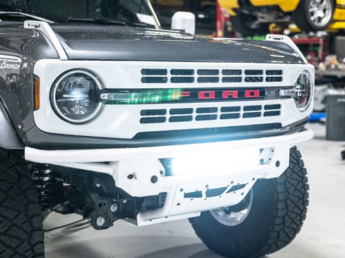 New 2025 Ford Bronco Heritage Edition AWD/4WD image 14