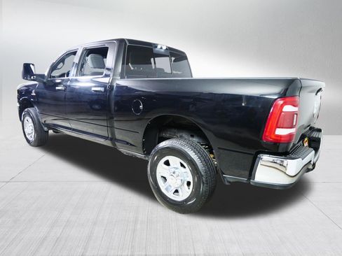 Used 2024 RAM 2500 Tradesman w/ Safety Group AWD/4WD image 5
