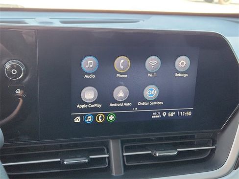 Used 2024 Chevrolet Trax LS image 15