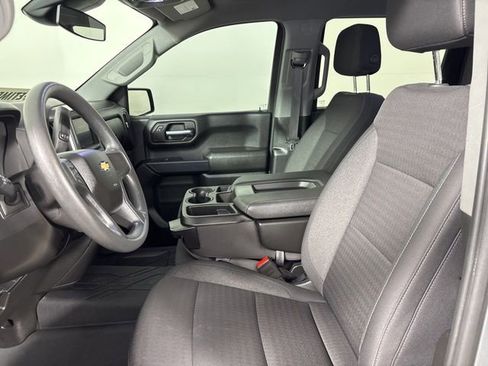 Used 2024 Chevrolet Silverado 1500 Custom RWD image 17