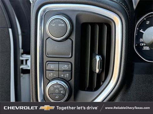 Used 2021 GMC Sierra 1500 SLT image 27