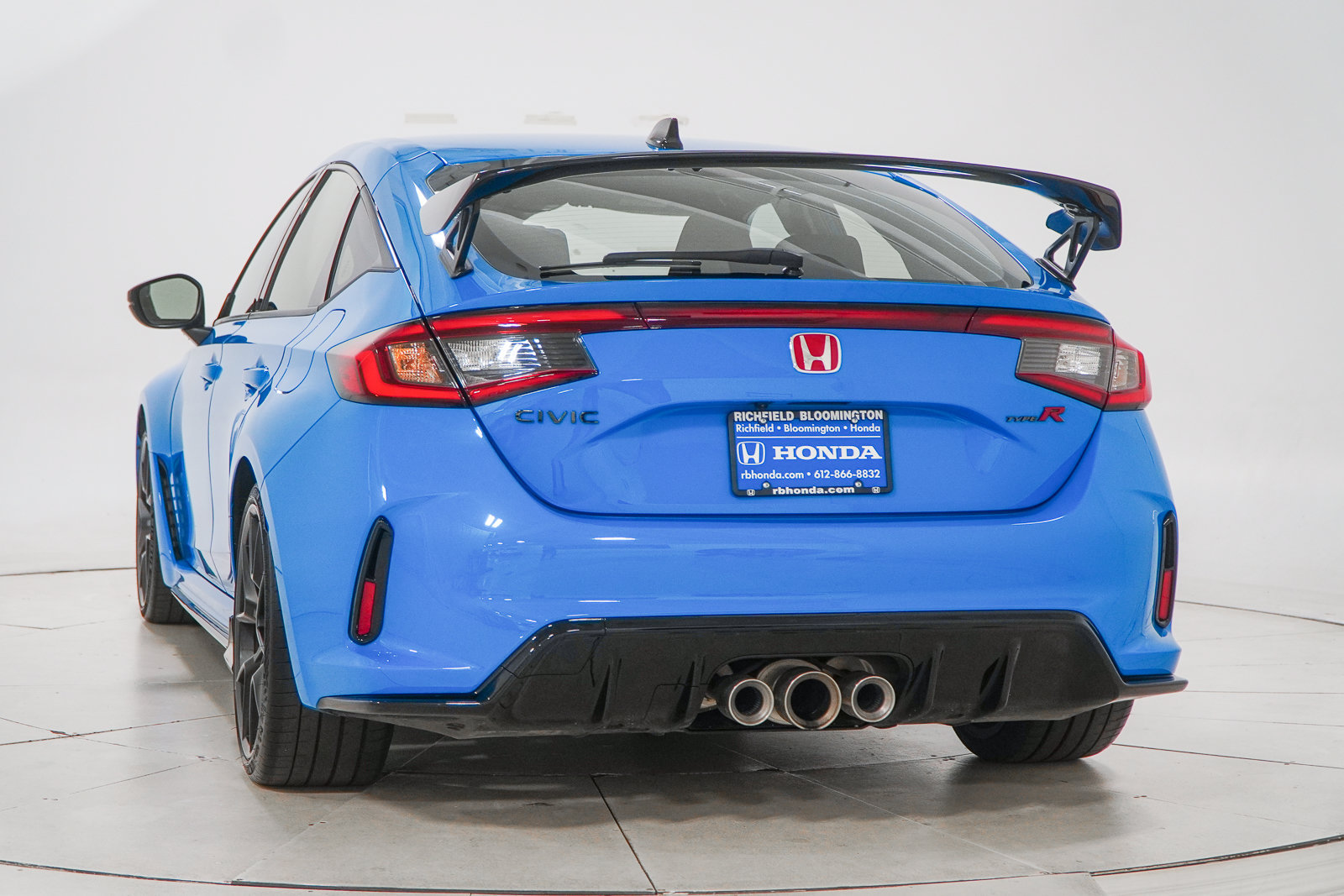 Used 2025 Honda Civic Type R image 8