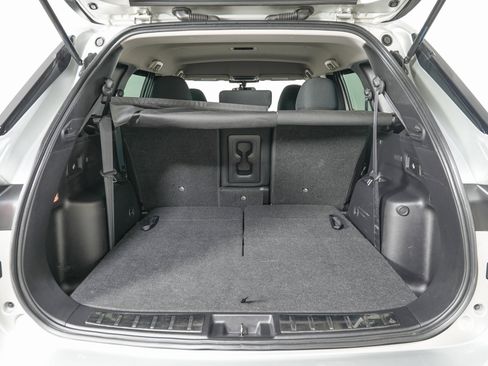 Used 2022 Mitsubishi Outlander ES image 12