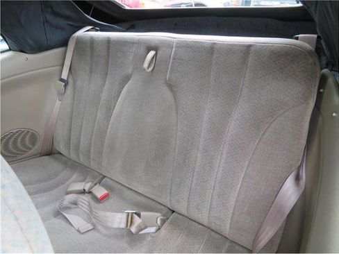 Used 1997 Pontiac Sunfire SE w/ Opt Pkg 3 image 4