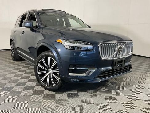 Certified 2024 Volvo XC90 B6 Plus image 41
