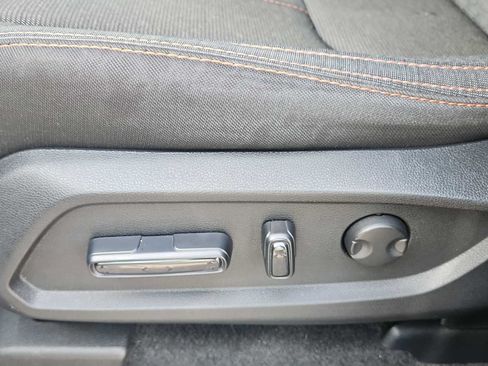 Certified 2025 Honda Pilot Sport image 14