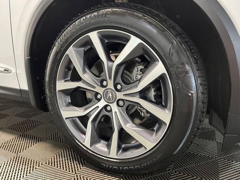 Used 2022 Acura MDX SH-AWD w/ Technology Package image 3