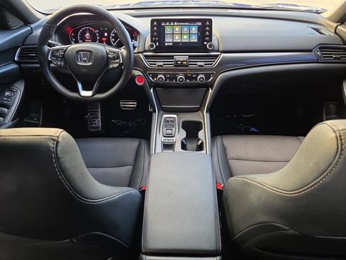Used 2020 Honda Accord Sport image 18