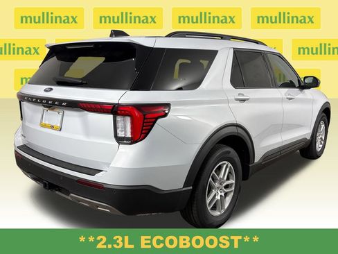 New 2026 Ford Explorer Active w/ Active Comfort Package RWD image 4