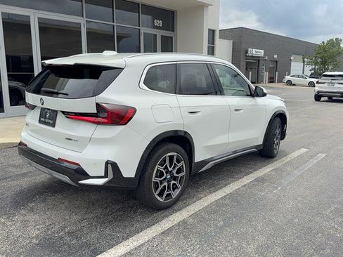Certified 2025 BMW X1 xDrive28i w/ Technology Package AWD/4WD image 3