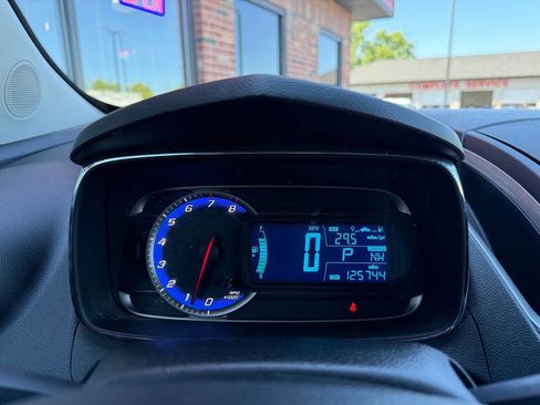 Used 2016 Chevrolet Trax LT w/ LT Convenience Package FWD image 13
