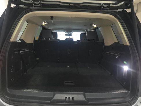 Used 2024 Ford Expedition XLT image 14