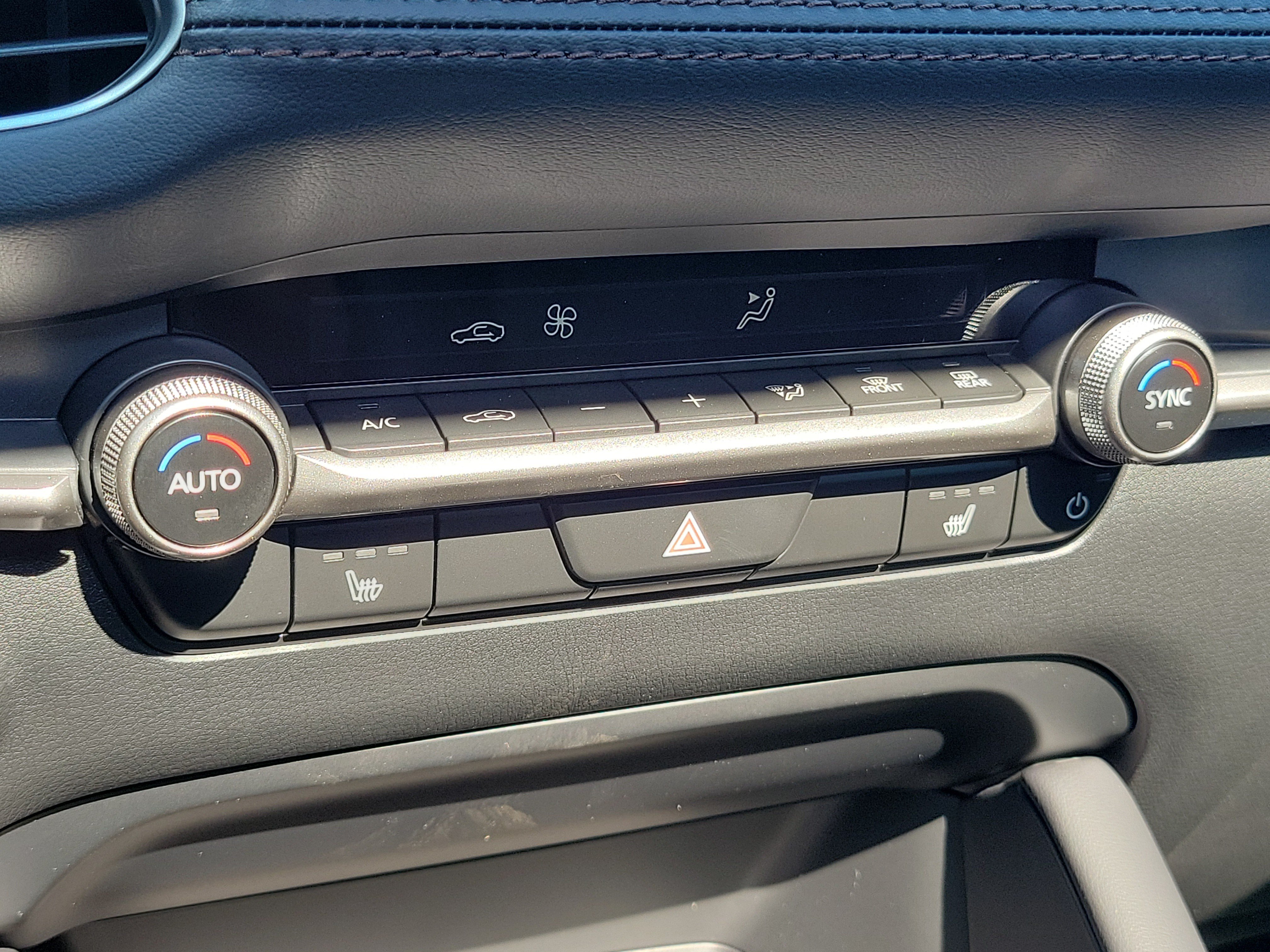 New 2026 MAZDA MAZDA3 s FWD image 29