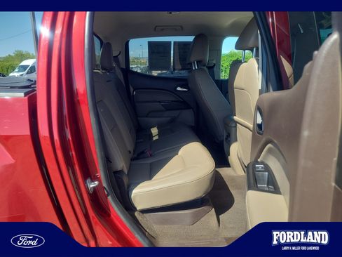 Used 2017 GMC Canyon SLT w/ Driver Alert Package AWD/4WD image 18