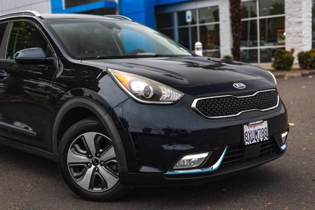 Used 2019 Kia Niro LX FWD image 3