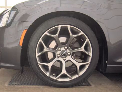 Used 2017 Chrysler 300 S w/ Safetytec Plus Group RWD image 13