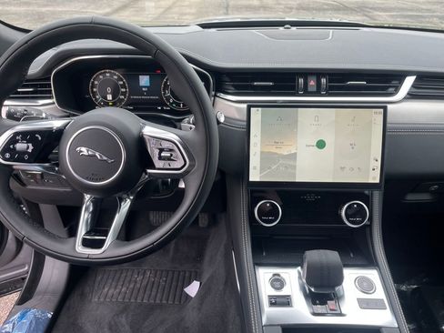 New 2026 Jaguar F-PACE R-Dynamic S image 12