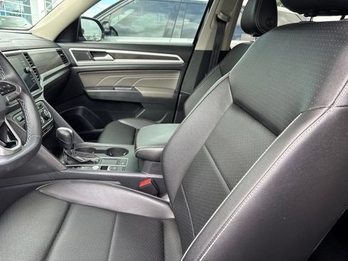 Used 2021 Volkswagen Atlas SE FWD image 9