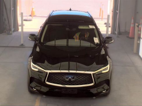 Used 2020 INFINITI QX50 Sensory w/ Proactive Package FWD image 8