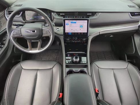 Used 2025 Jeep Grand Cherokee Limited 4xe image 20