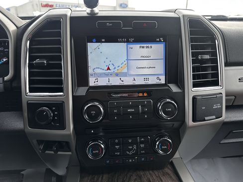 Used 2018 Ford F350 Lariat image 16