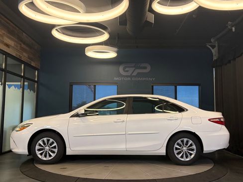 Used 2017 Toyota Camry LE w/ Protection Package (Q2) FWD image 6