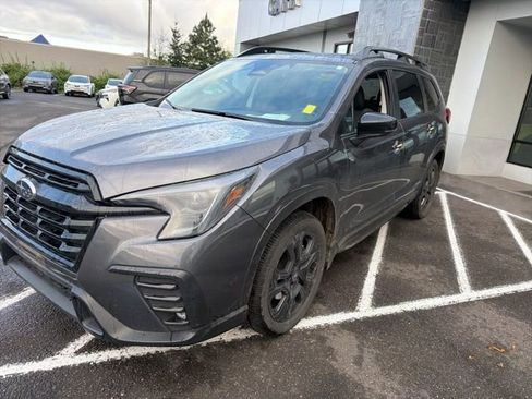 Used 2024 Subaru Ascent Onyx Edition w/ Popular Package Onyx image 3