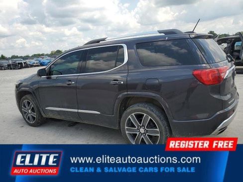 Used 2019 GMC Acadia Denali image 3