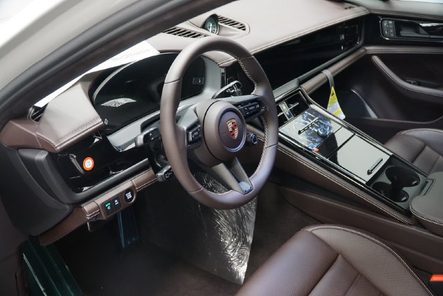 New 2026 Porsche Panamera GTS AWD/4WD image 4