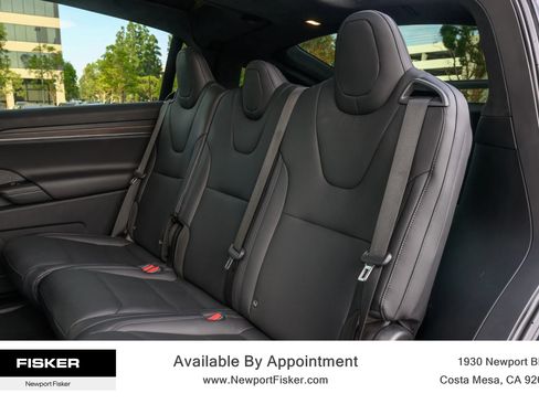 Used 2024 Tesla Model X image 18
