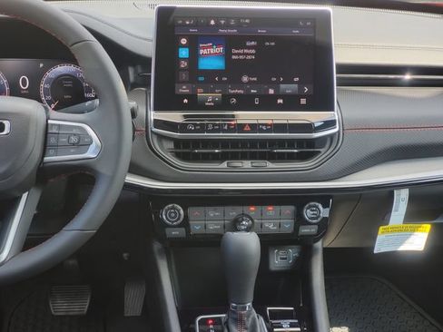 New 2026 Jeep Compass Trailhawk AWD/4WD image 23