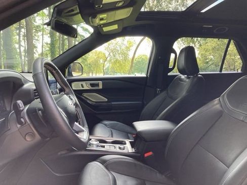 Used 2024 Ford Explorer ST w/ Equipment Group 401A image 21