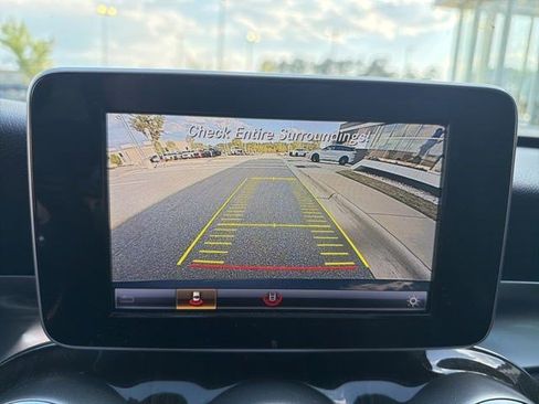 Used 2018 Mercedes-Benz C 300 Sedan image 17