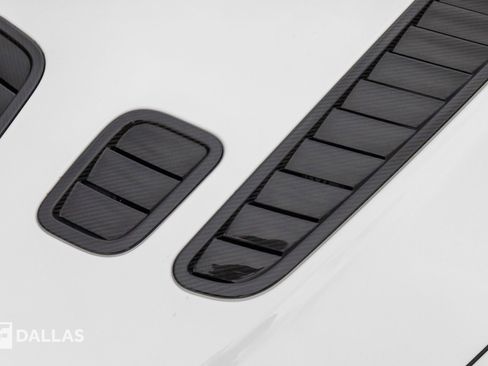 Used 2011 Aston Martin V12 Vantage Coupe image 7