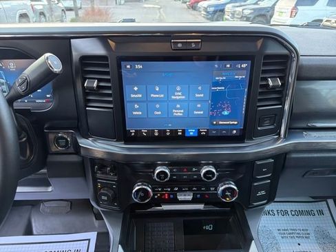 Used 2025 Ford F350 Lariat w/ FX4 Off-Road Package image 18