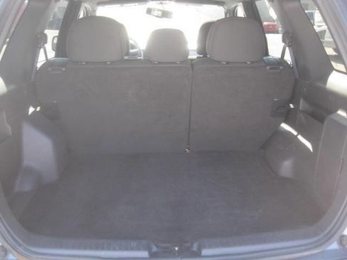 Used 2010 Mercury Mariner 4WD image 10