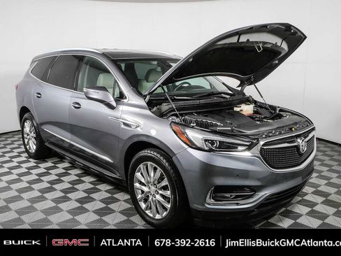 Used 2020 Buick Enclave Premium w/ Sun and Sites Package FWD image 37