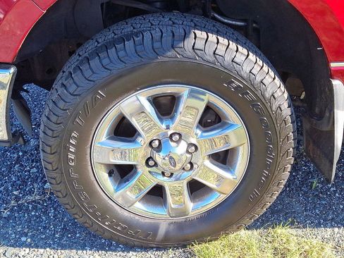 Used 2013 Ford F150 XLT w/ XLT Chrome Pkg image 7